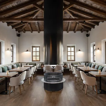 Szálloda Unedo Seasons Boutique 4*