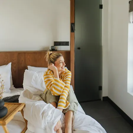 Unedo Seasons Boutique Hotel 4*