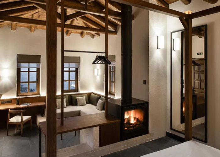 Unedo Seasons Boutique Hotel