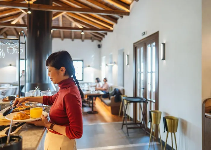 Unedo Seasons Boutique Hotel 4*